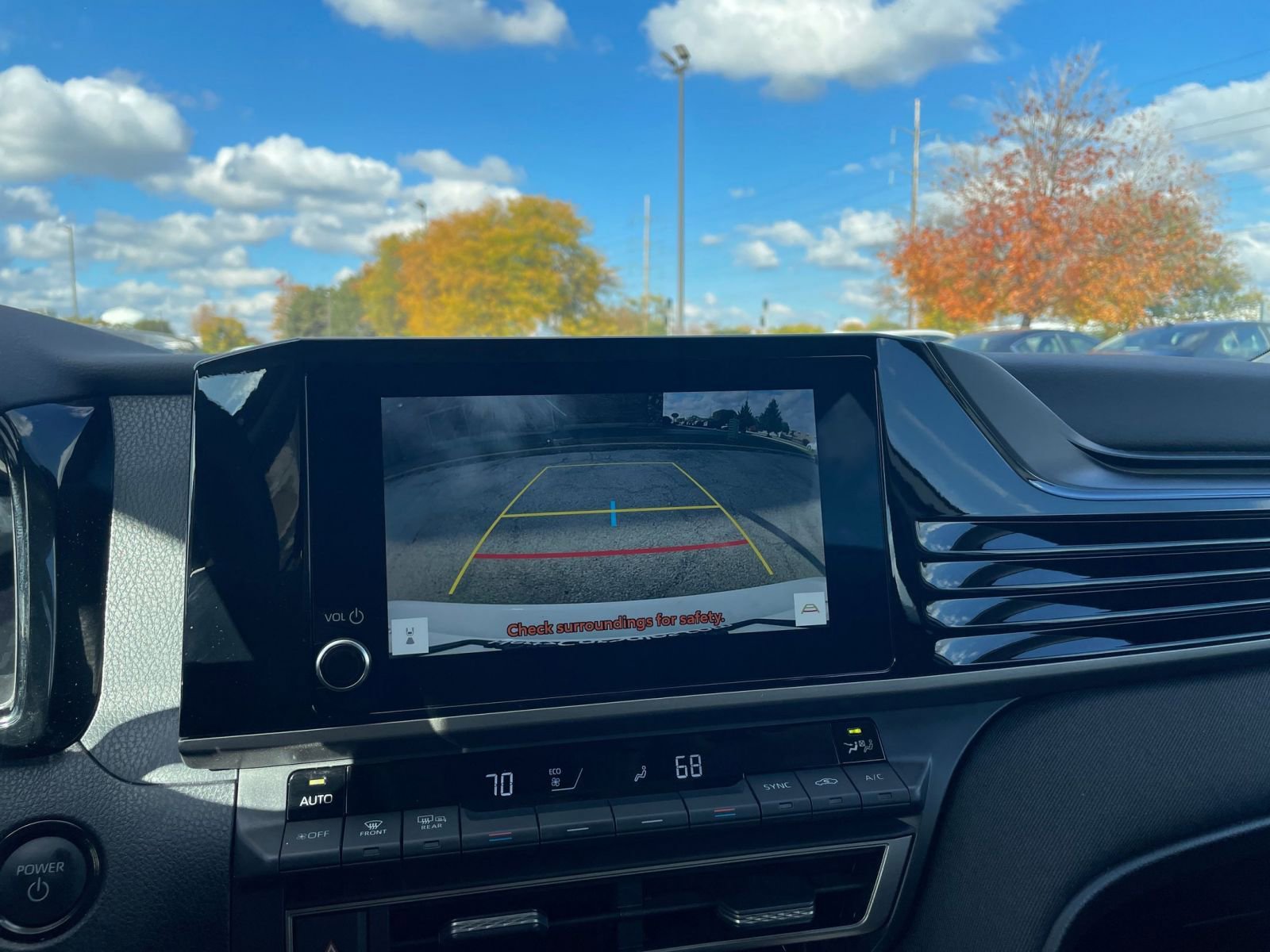 Thumbnail: 2025 Toyota Camry - 17