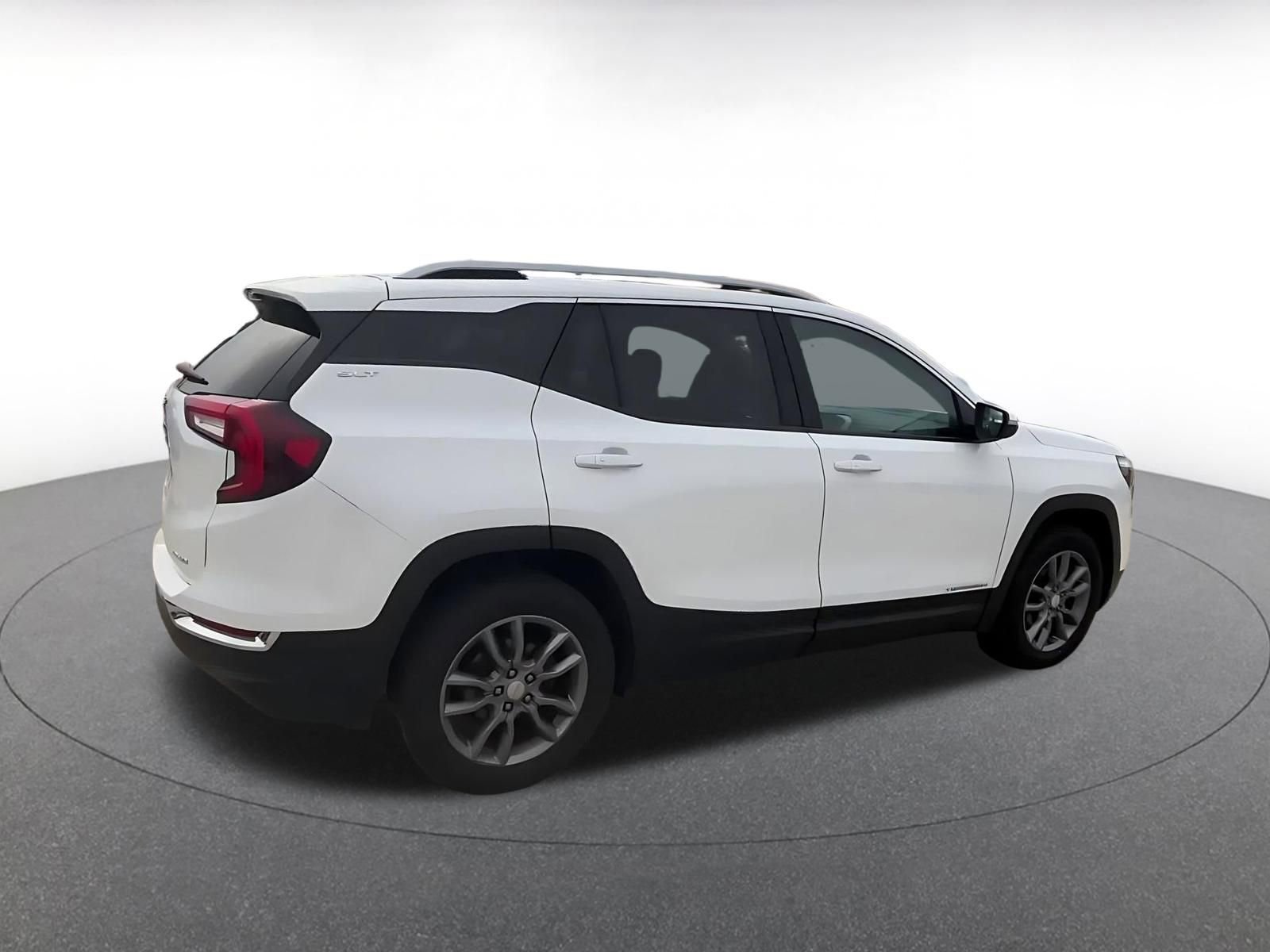 Thumbnail: 2023 GMC Terrain - 14