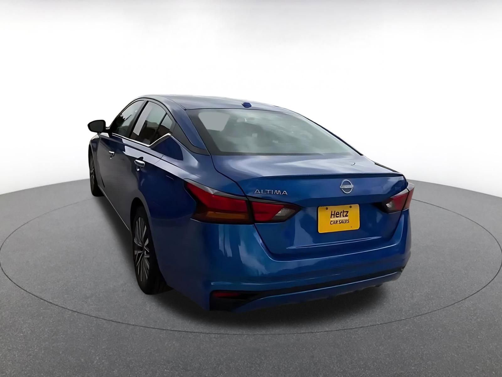 Thumbnail: 2025 Nissan Altima - 11