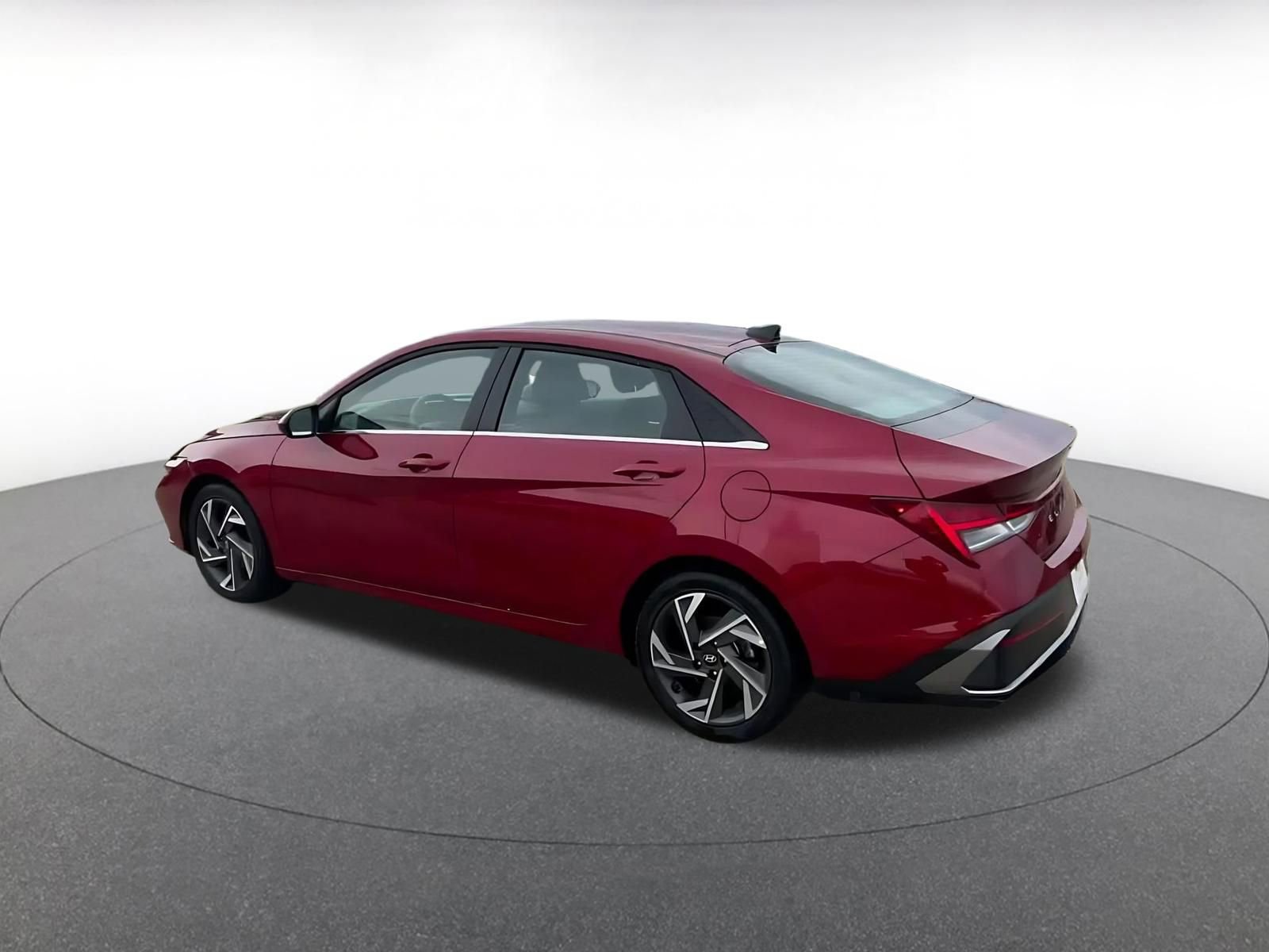 Thumbnail: 2025 Hyundai Elantra - 10