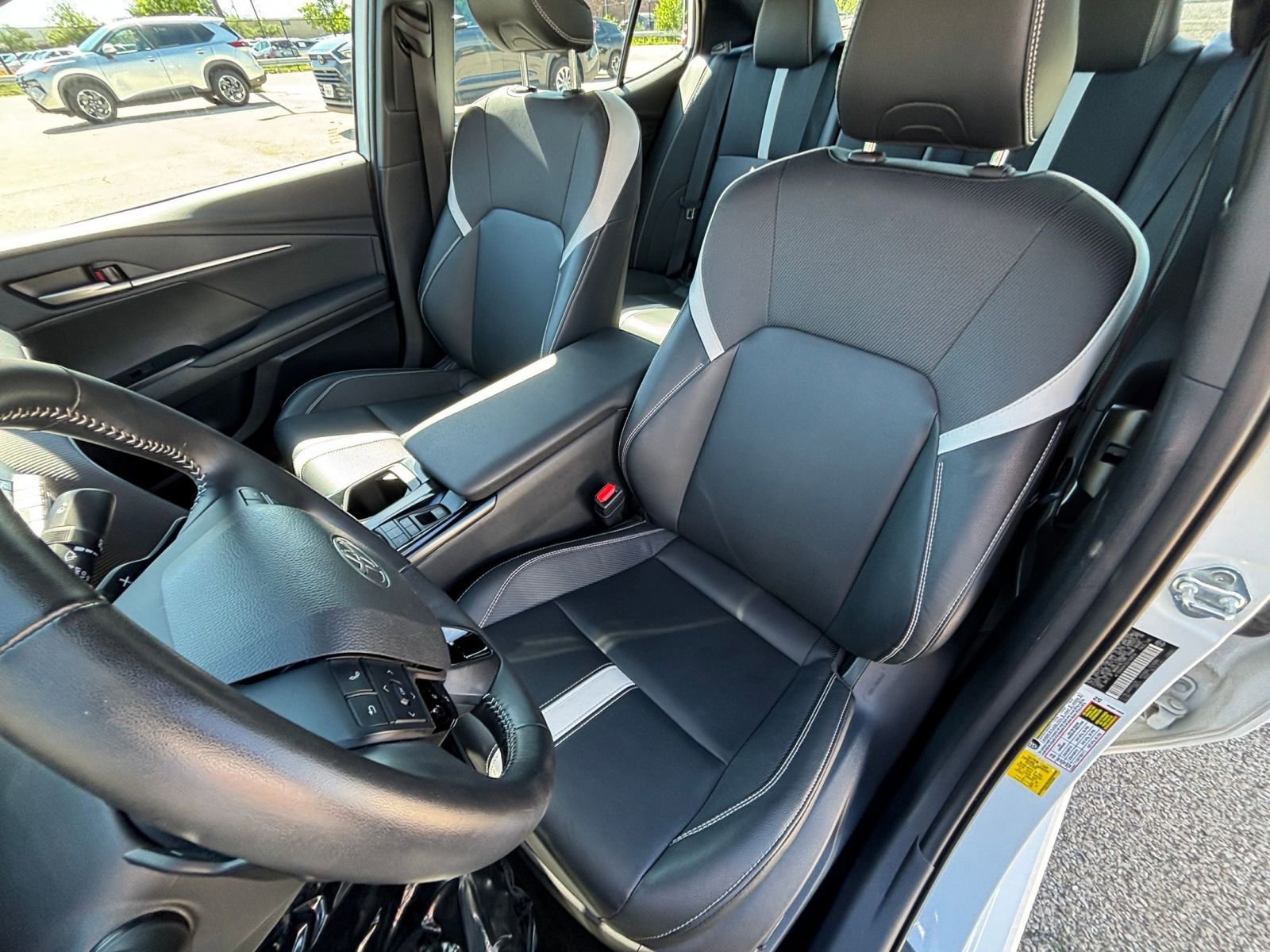 Thumbnail: 2025 Toyota Camry - 35