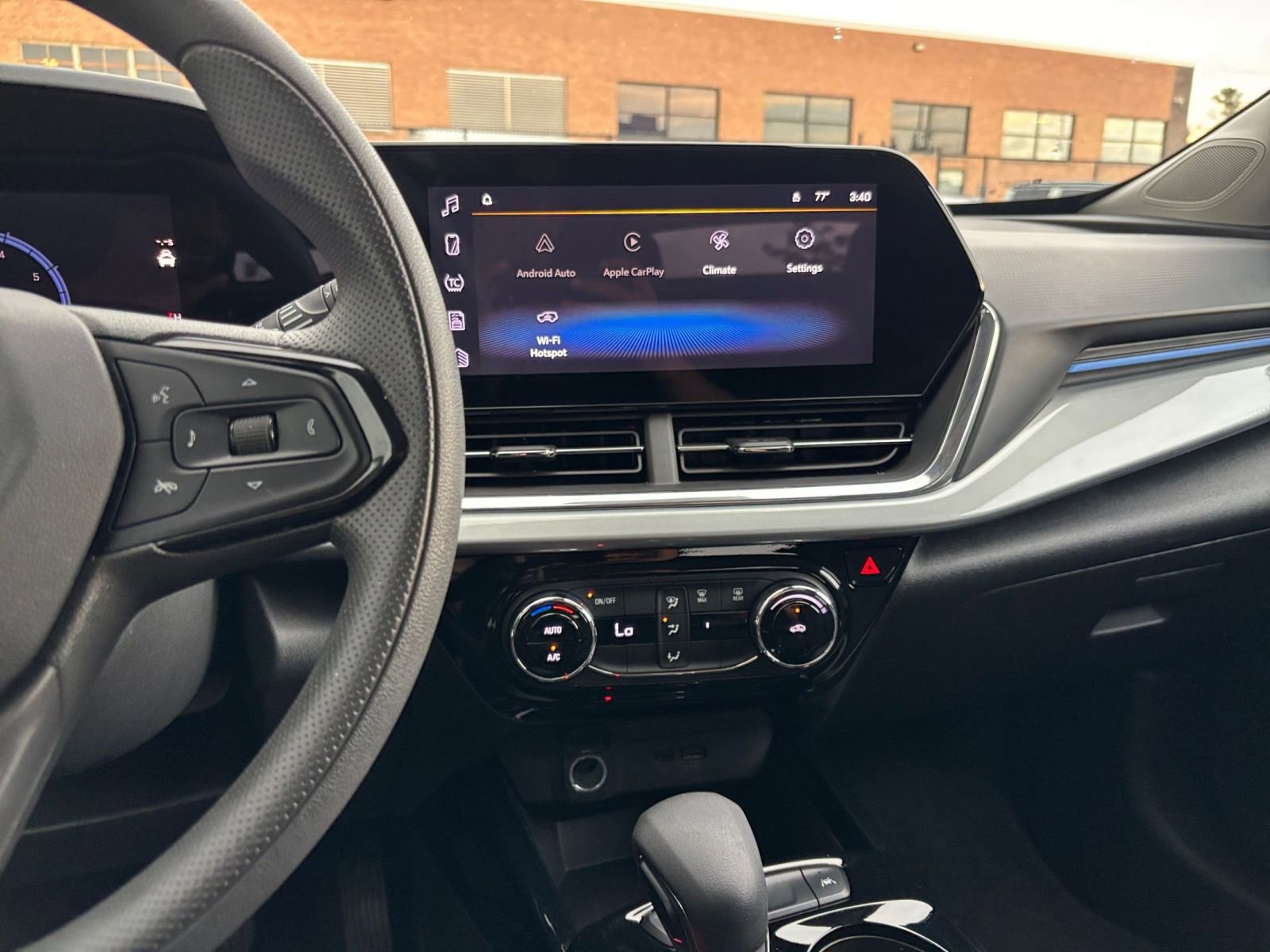 Thumbnail: 2025 Chevrolet Trax - 17