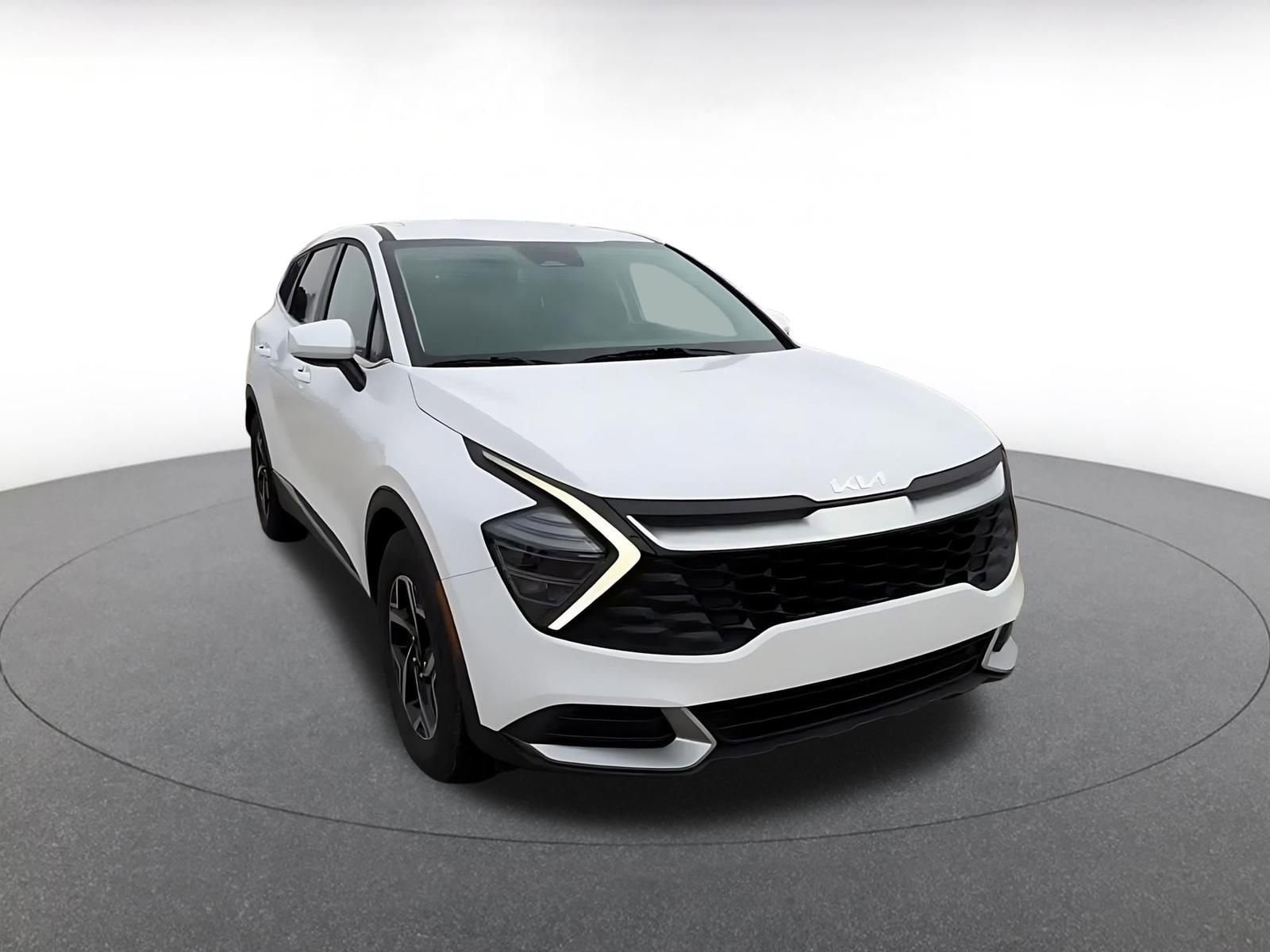 Thumbnail: 2025 Kia Sportage - 3