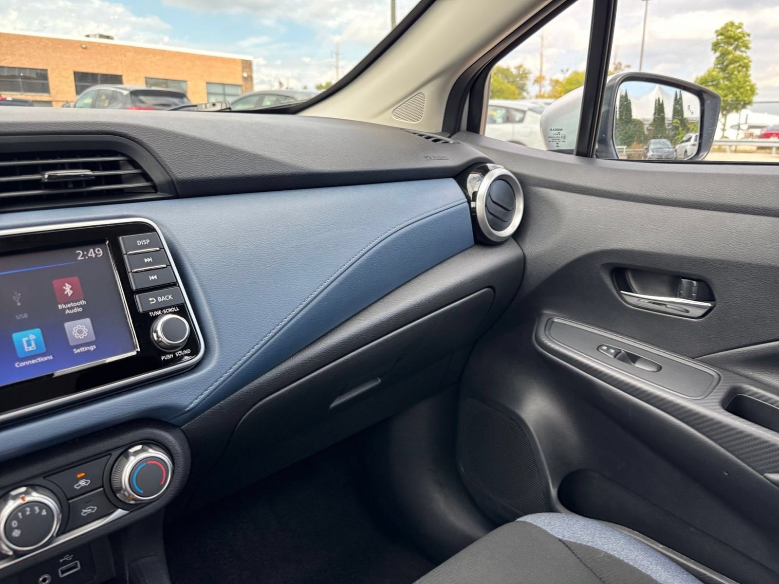 Thumbnail: 2025 Nissan Versa - 32