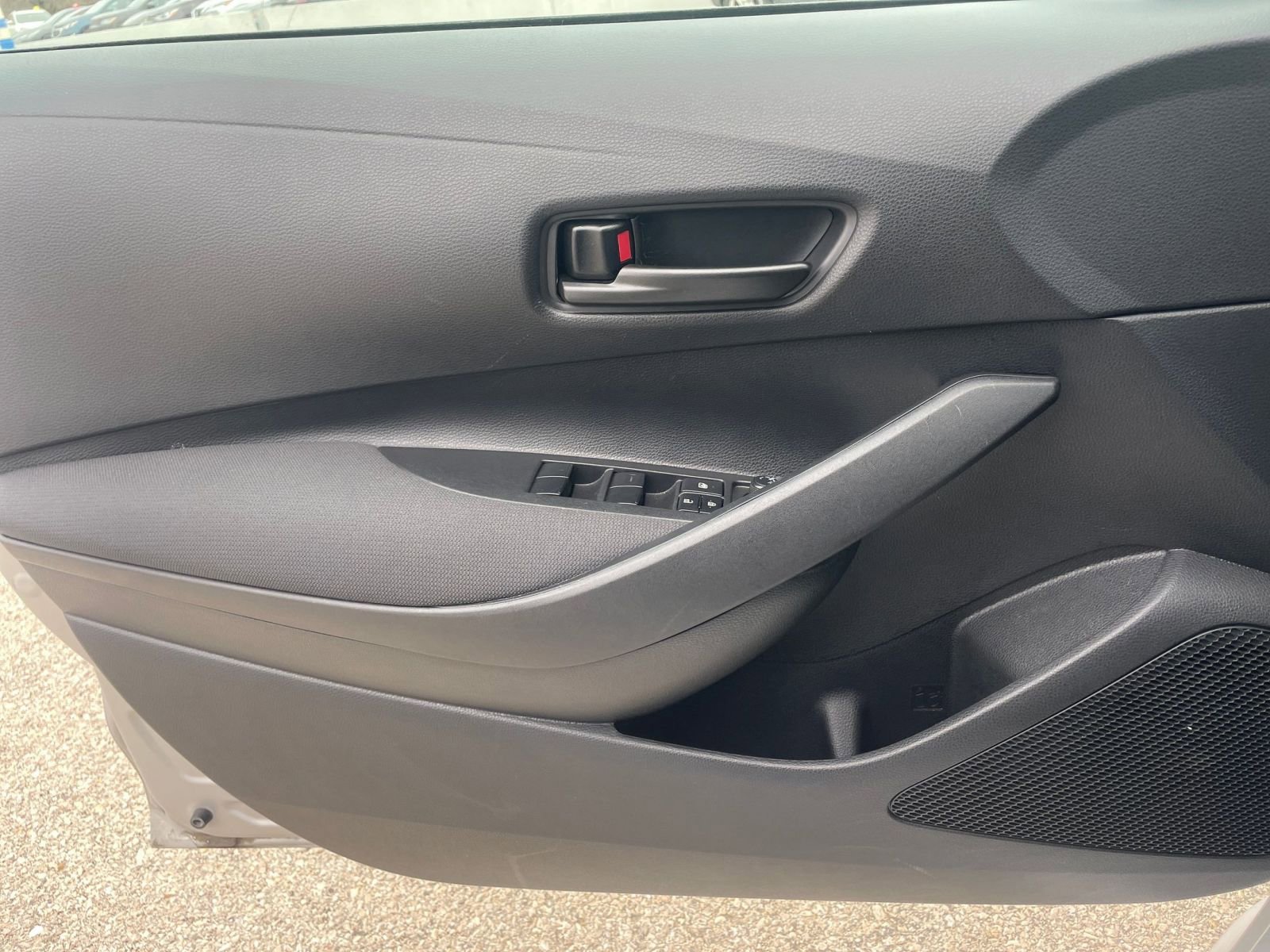 Thumbnail: 2025 Toyota Corolla - 18