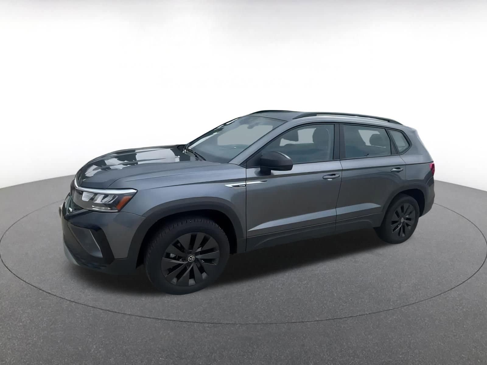 Thumbnail: 2024 Volkswagen Taos - 8