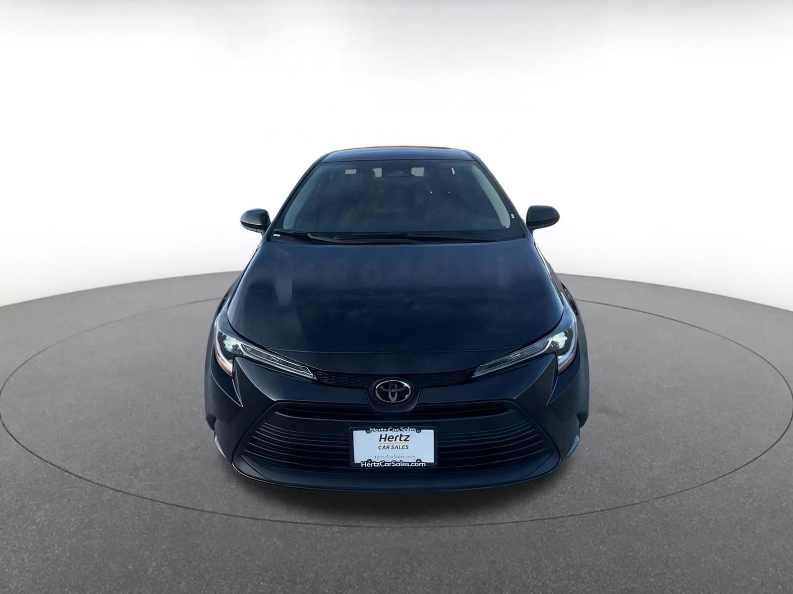 Thumbnail: 2025 Toyota Corolla - 4