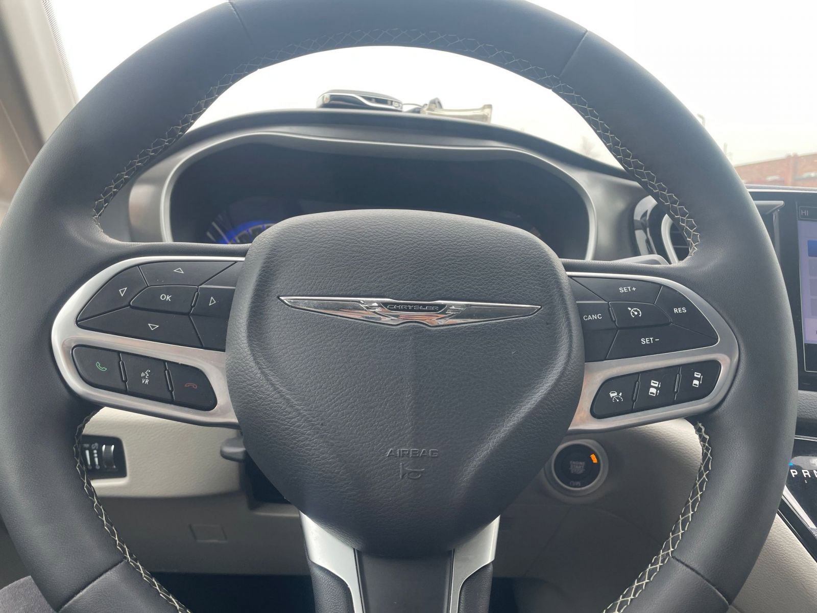 Thumbnail: 2024 Chrysler Pacifica - 28