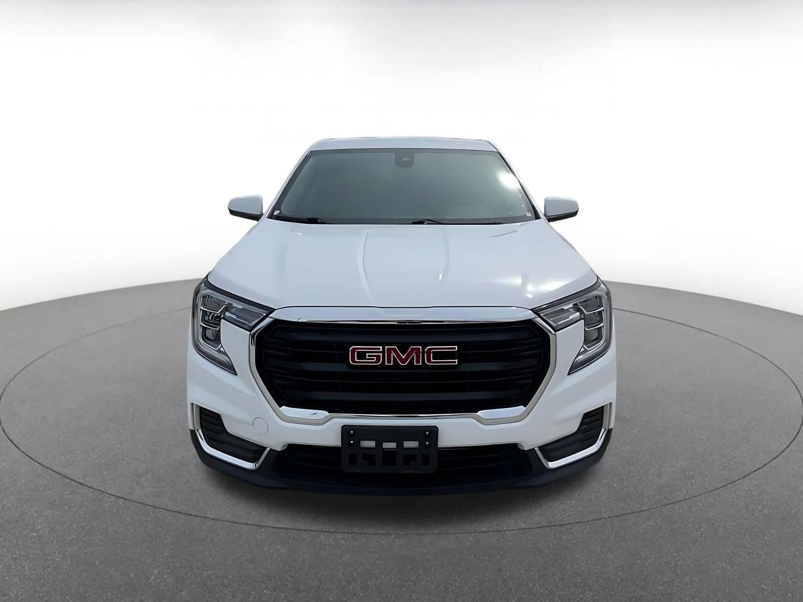 Thumbnail: 2024 GMC Terrain - 4