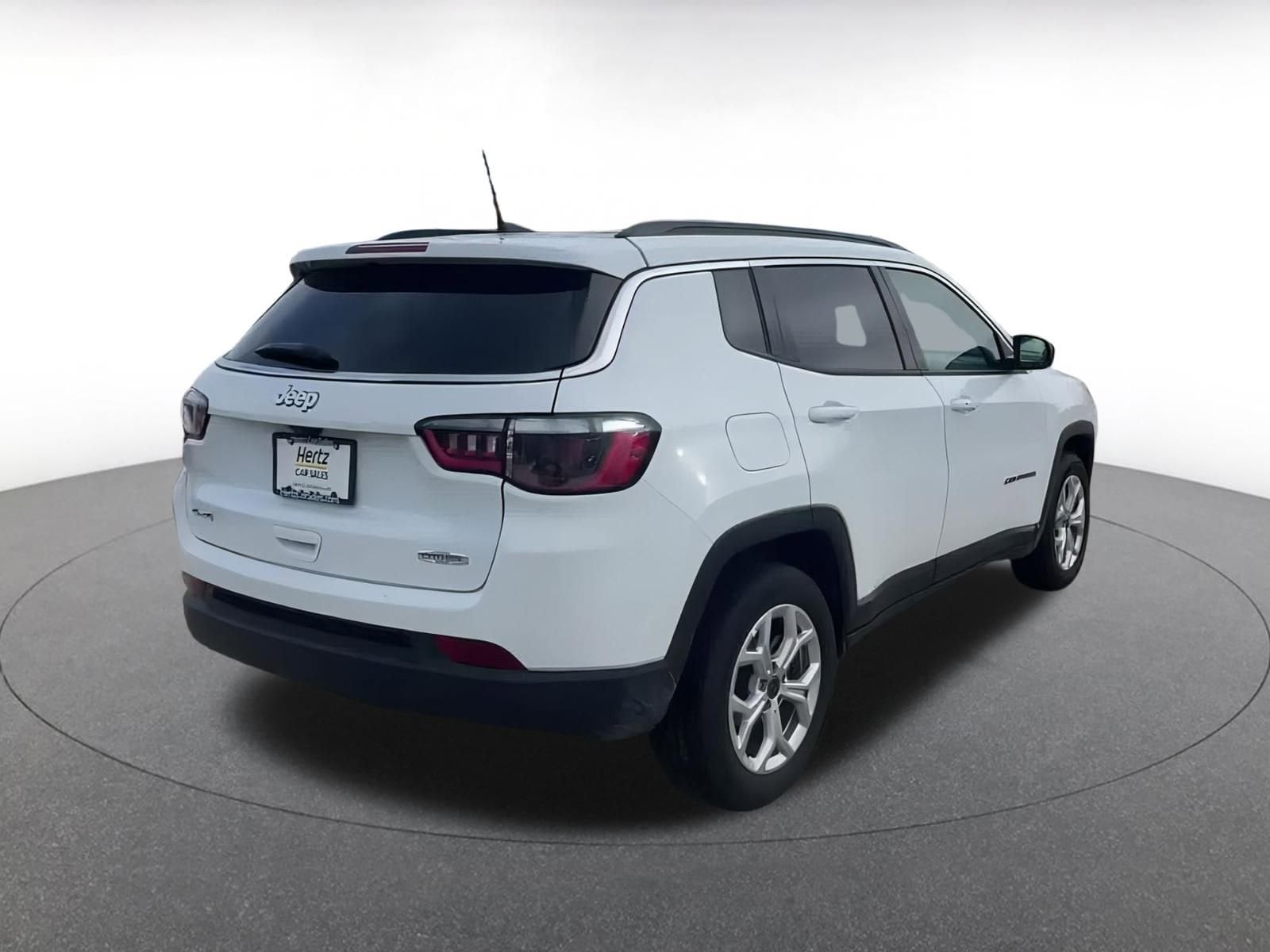 Thumbnail: 2025 Jeep Compass - 14
