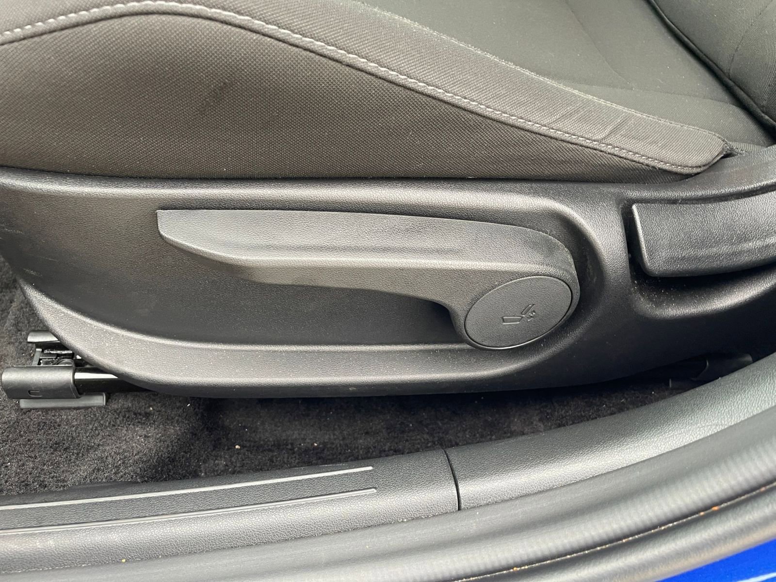 Thumbnail: 2025 Hyundai Elantra - 23