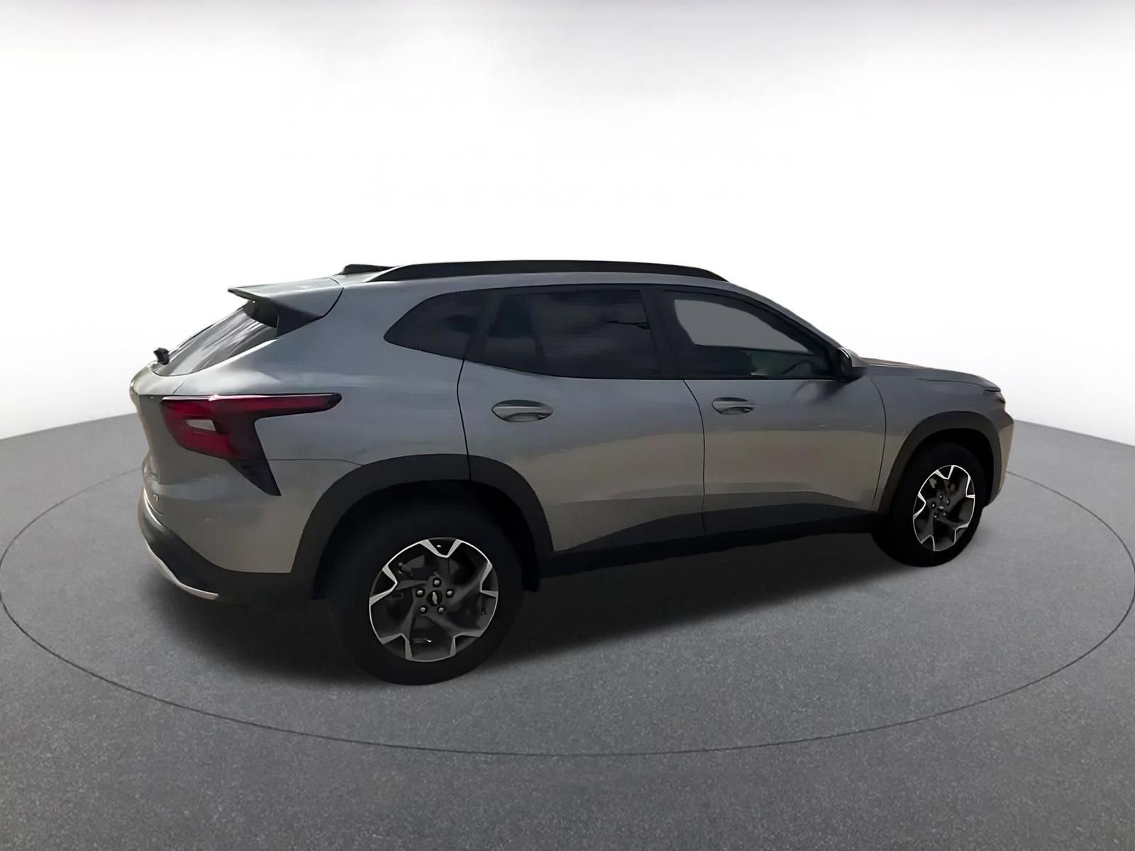 Thumbnail: 2025 Chevrolet Trax - 14
