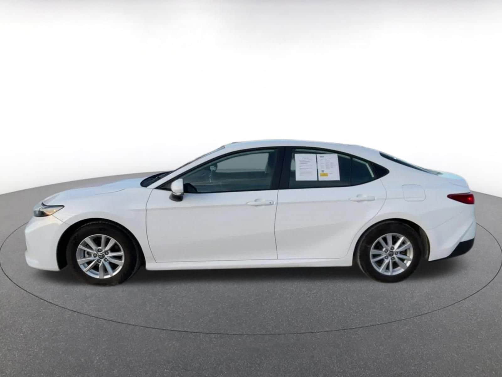 Thumbnail: 2025 Toyota Camry - 9