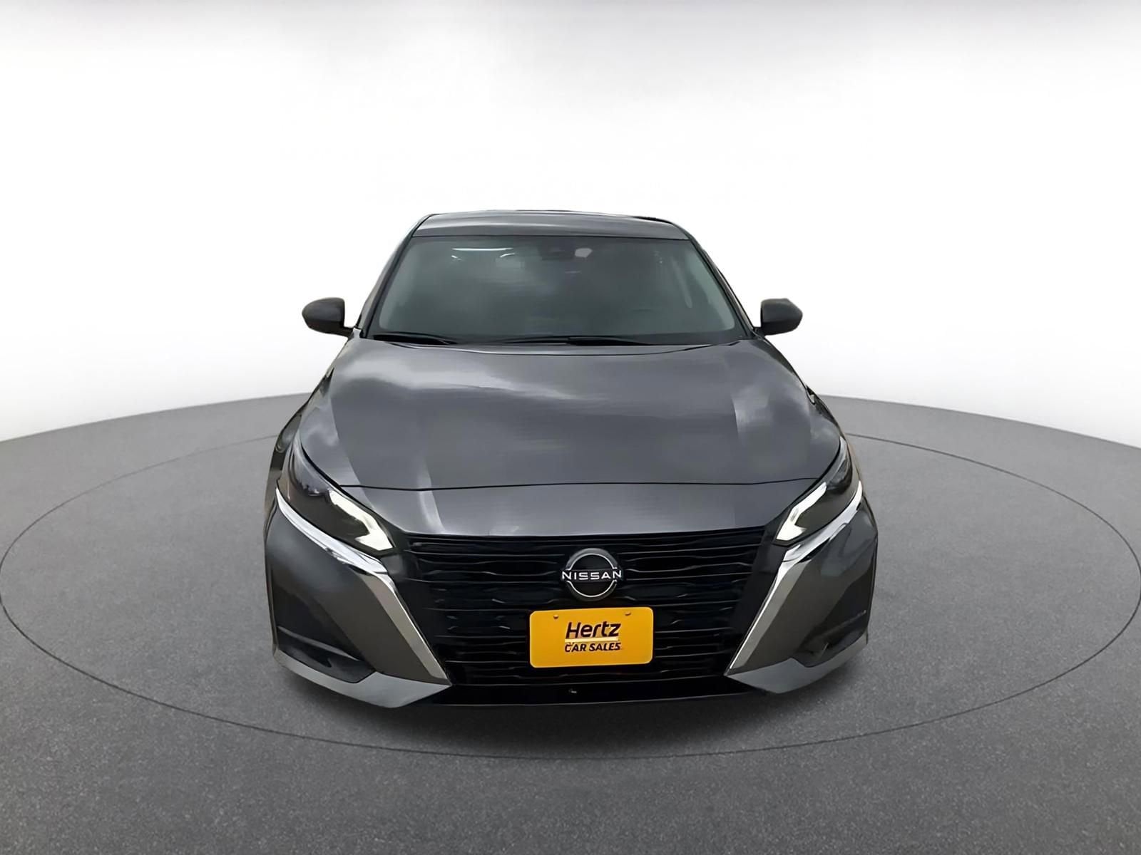 Thumbnail: 2025 Nissan Altima - 4