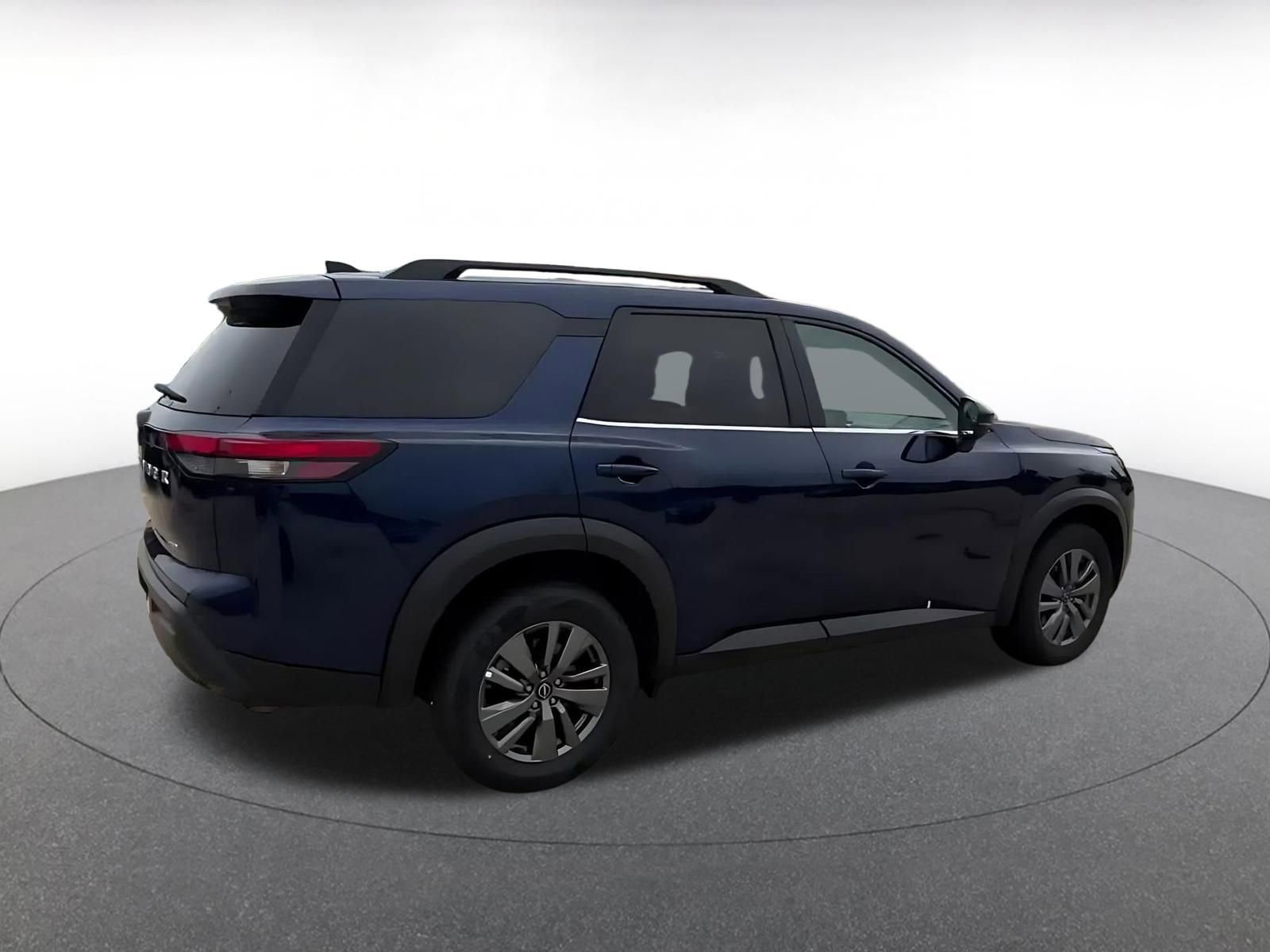 Thumbnail: 2025 Nissan Pathfinder - 15