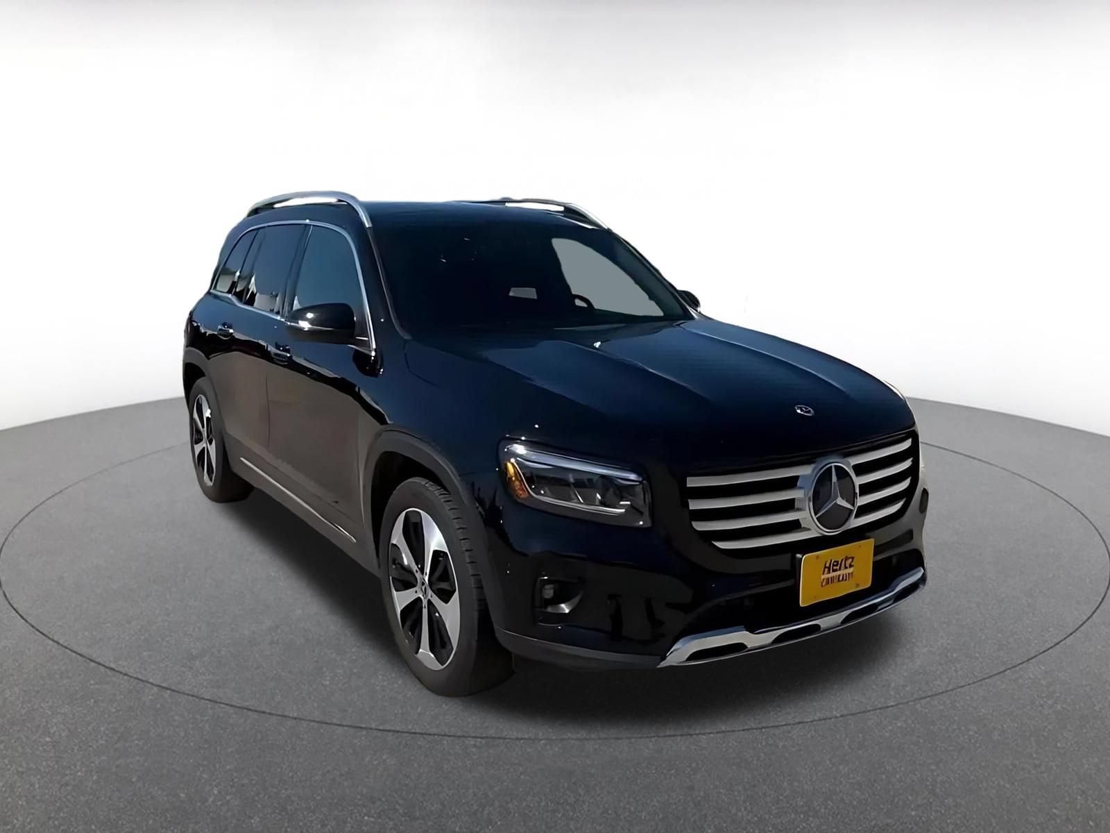 Thumbnail: 2025 Mercedes-Benz GLB - 3