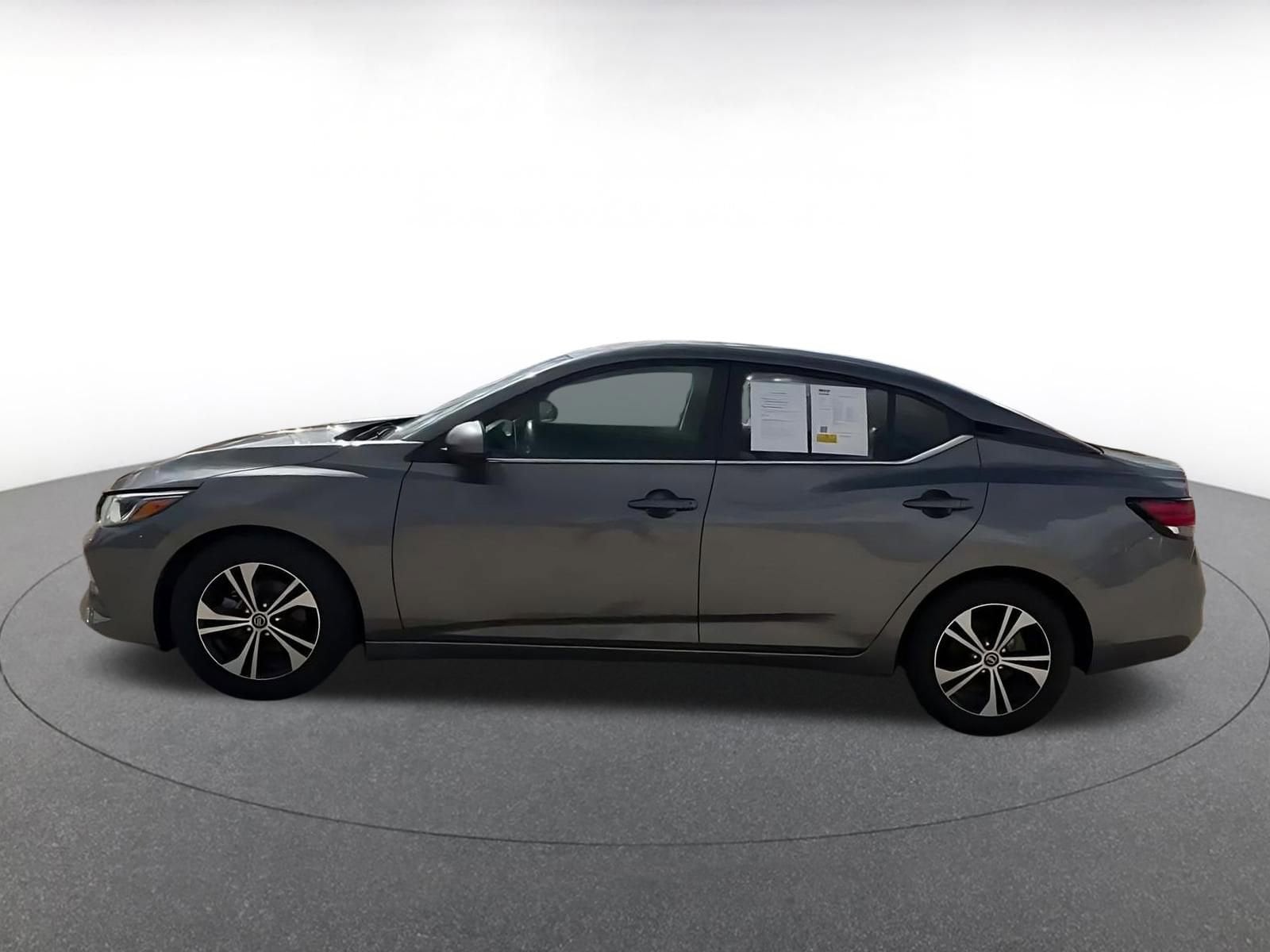 Thumbnail: 2023 Nissan Sentra - 9