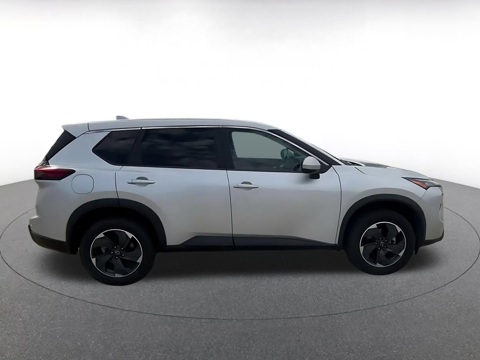 Thumbnail: 2025 Nissan Rogue - 15