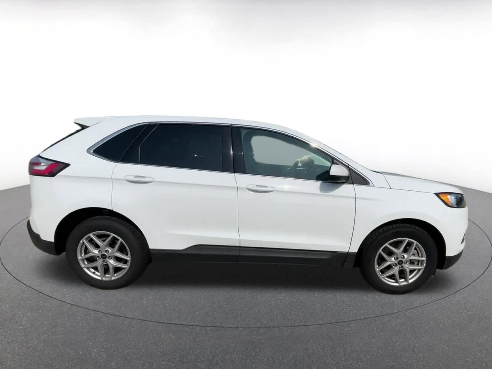 Thumbnail: 2024 Ford Edge - 16