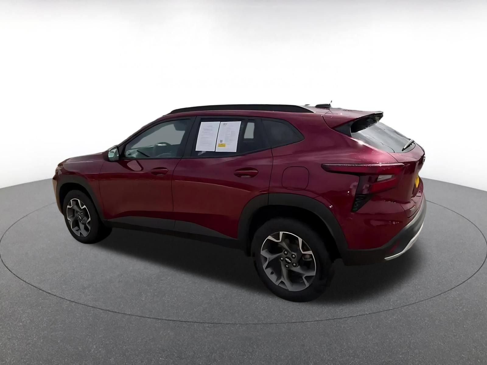 Thumbnail: 2025 Chevrolet Trax - 10