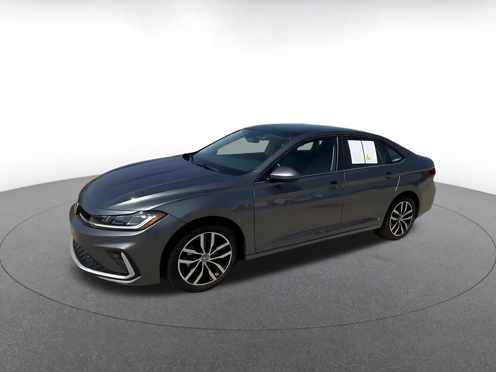 Thumbnail: 2025 Volkswagen Jetta - 8