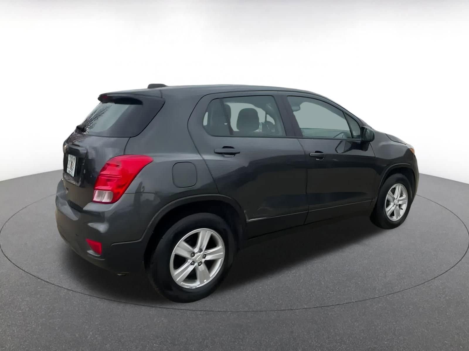 Thumbnail: 2019 Chevrolet Trax - 15