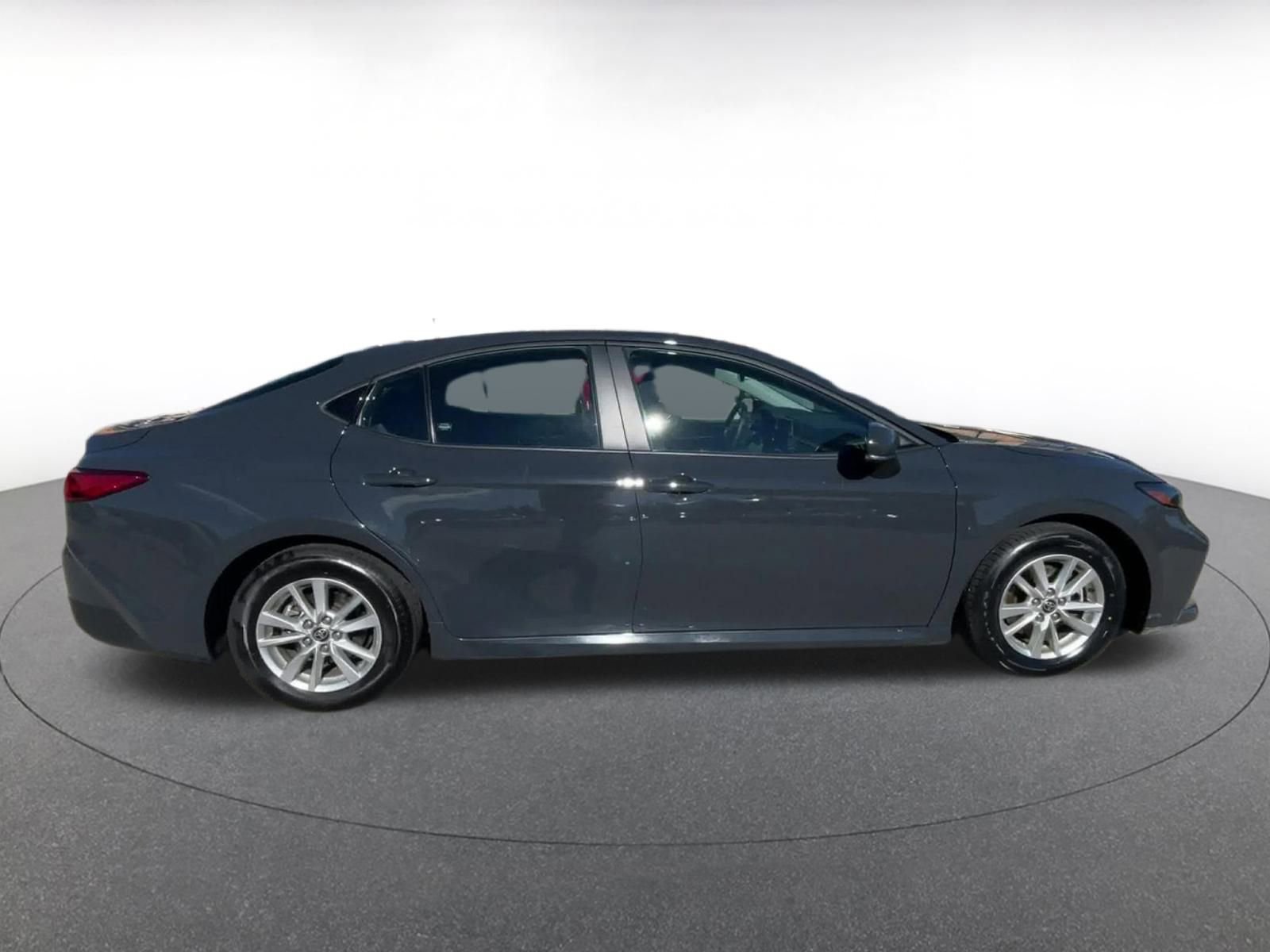 Thumbnail: 2025 Toyota Camry - 15