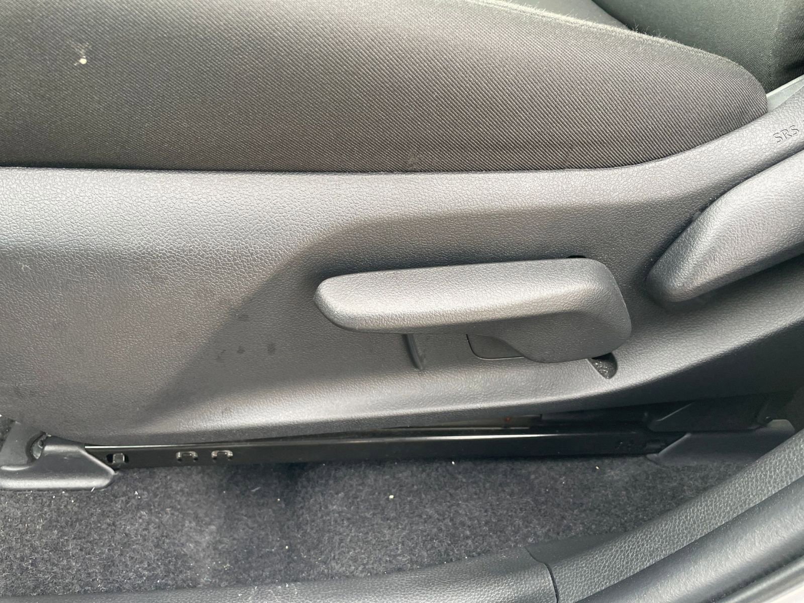 Thumbnail: 2025 Toyota RAV4 - 23