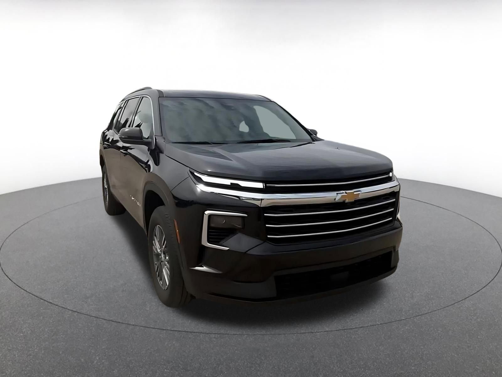 Thumbnail: 2025 Chevrolet Traverse - 3