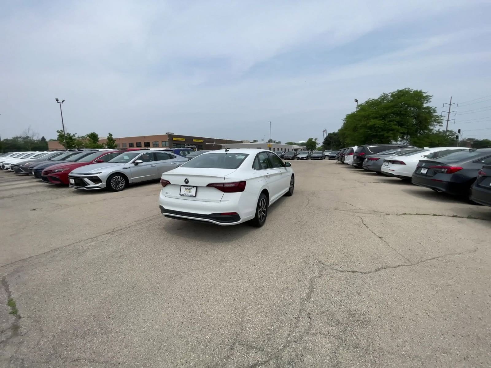 2024 Volkswagen Jetta S 16