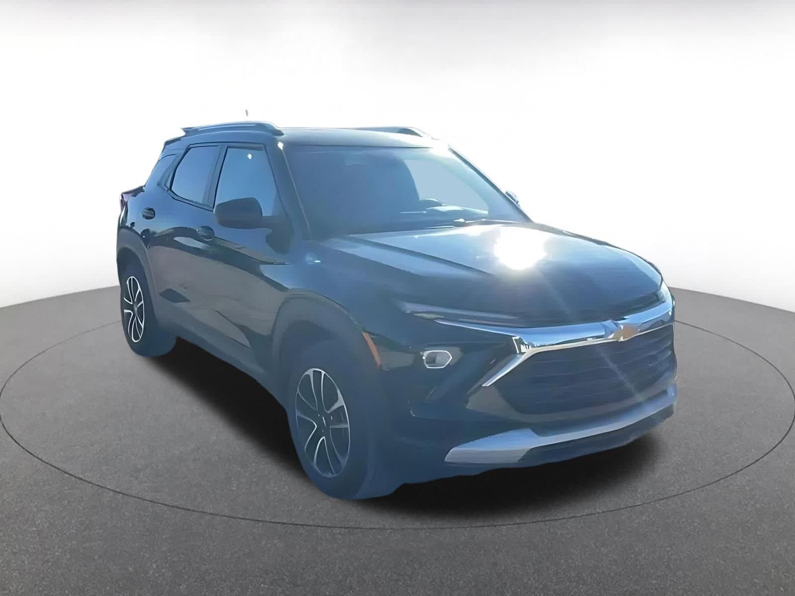 Thumbnail: 2025 Chevrolet TrailBlazer - 3