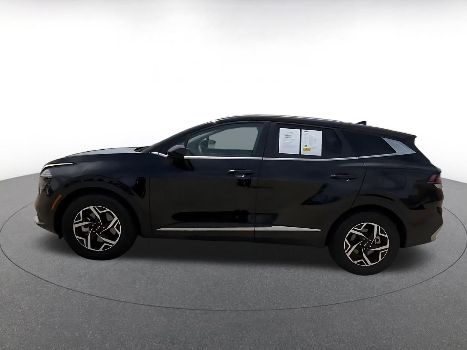 Thumbnail: 2025 Kia Sportage - 9