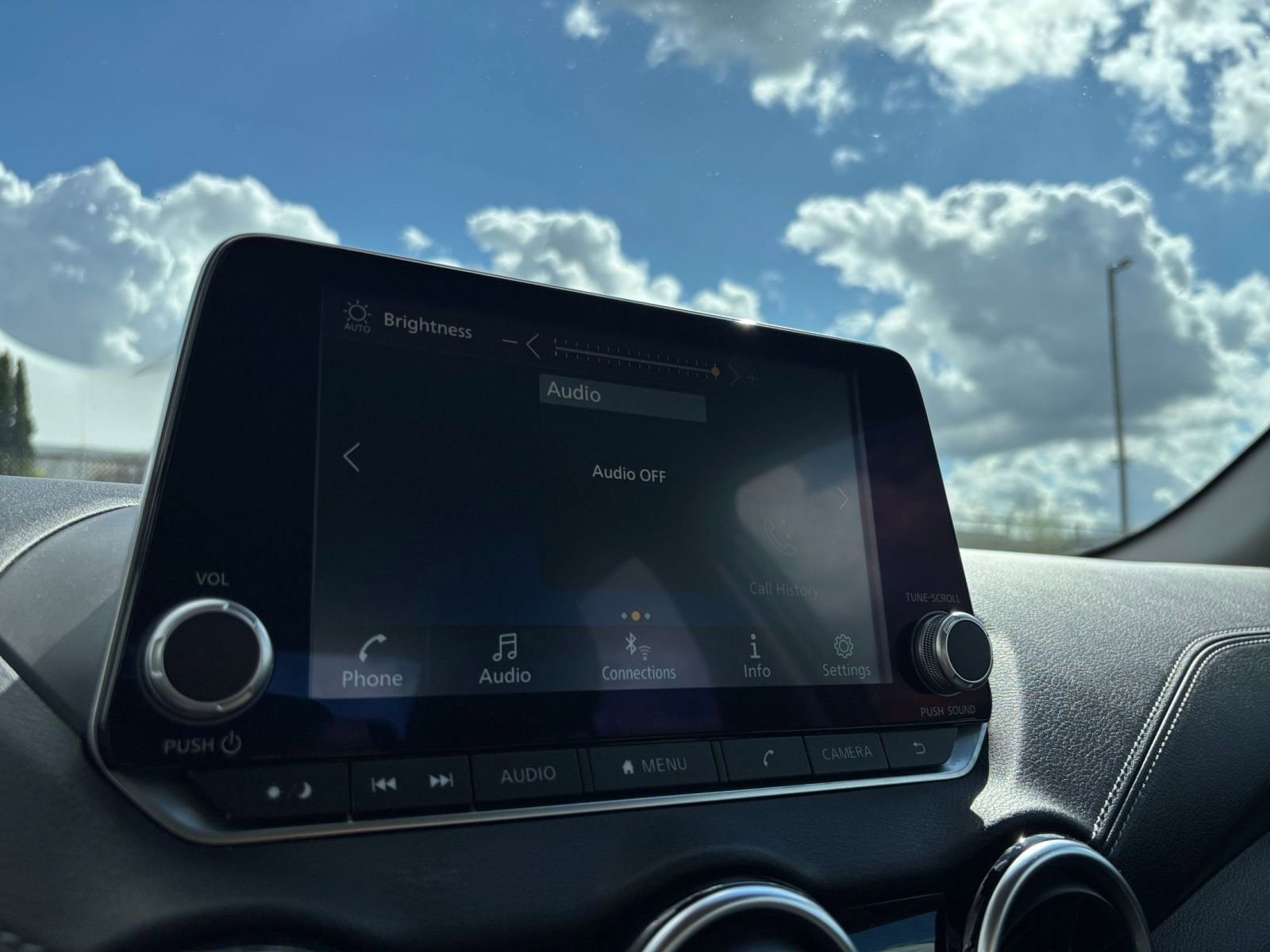 Thumbnail: 2023 Nissan Sentra - 20