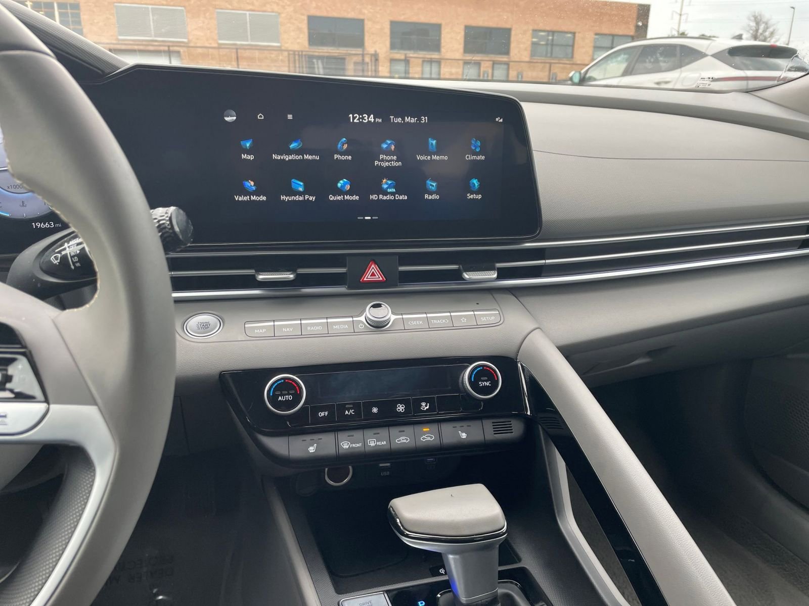 Thumbnail: 2025 Hyundai Elantra - 17