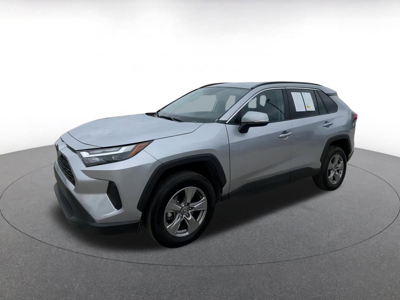 Thumbnail: 2025 Toyota RAV4 - 8