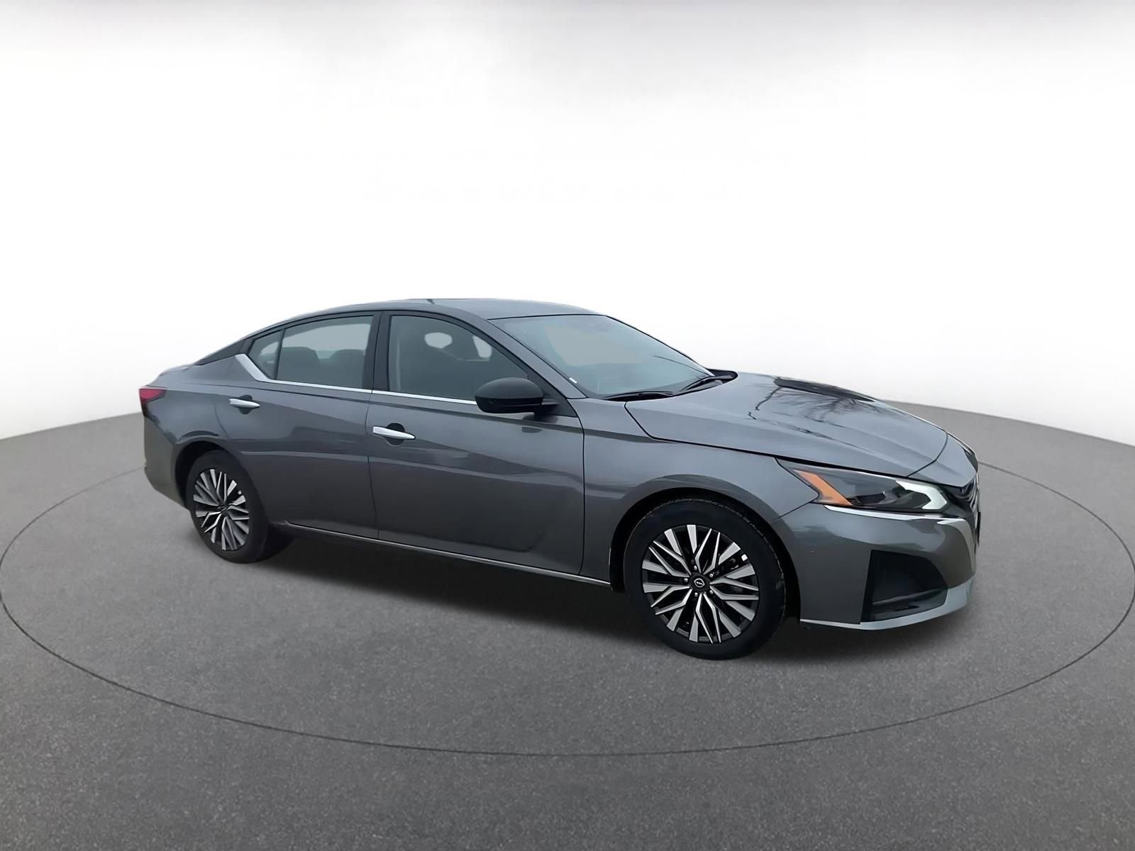 Thumbnail: 2025 Nissan Altima - 2