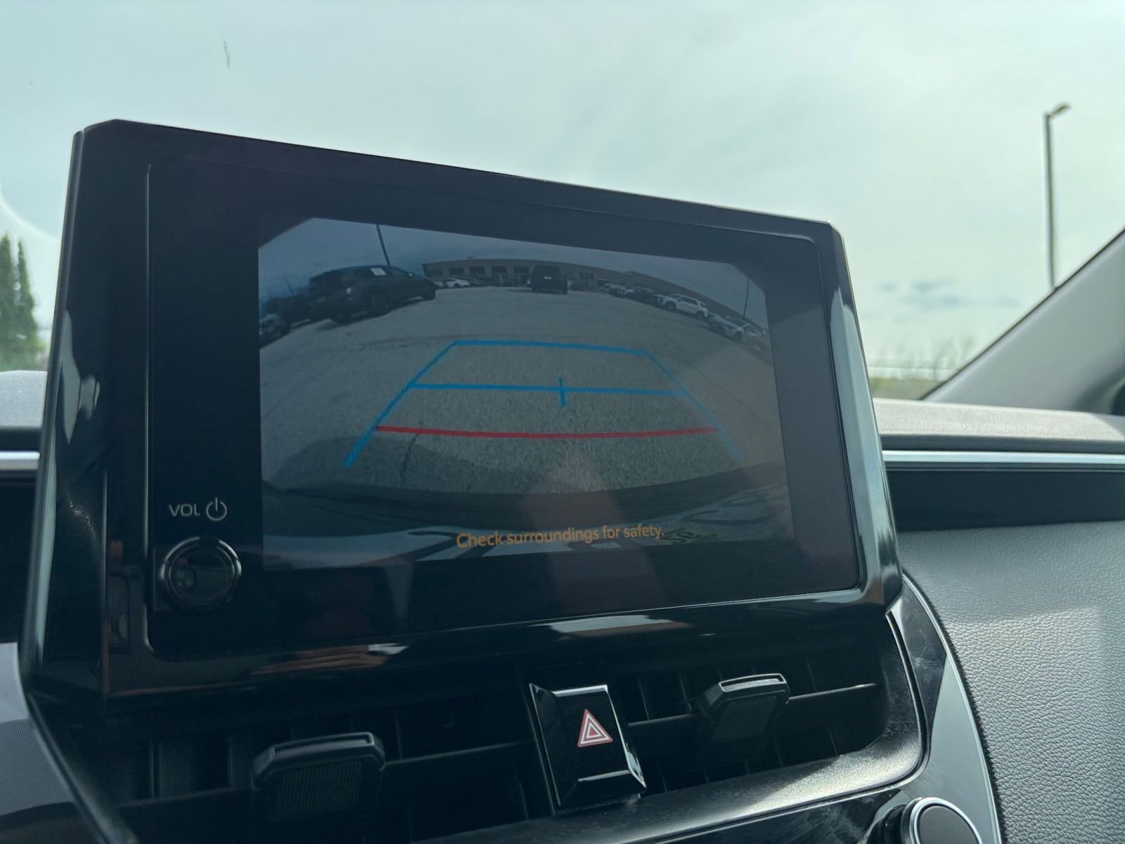 Thumbnail: 2025 Toyota Corolla - 22