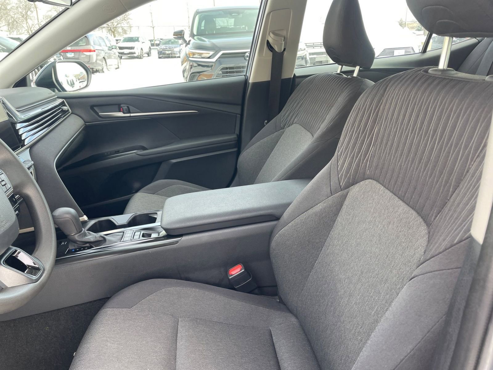 Thumbnail: 2025 Toyota Camry - 27