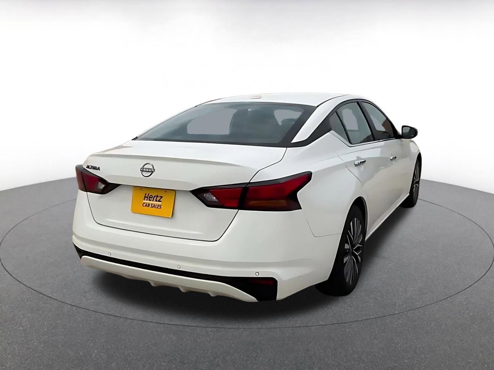 Thumbnail: 2025 Nissan Altima - 7