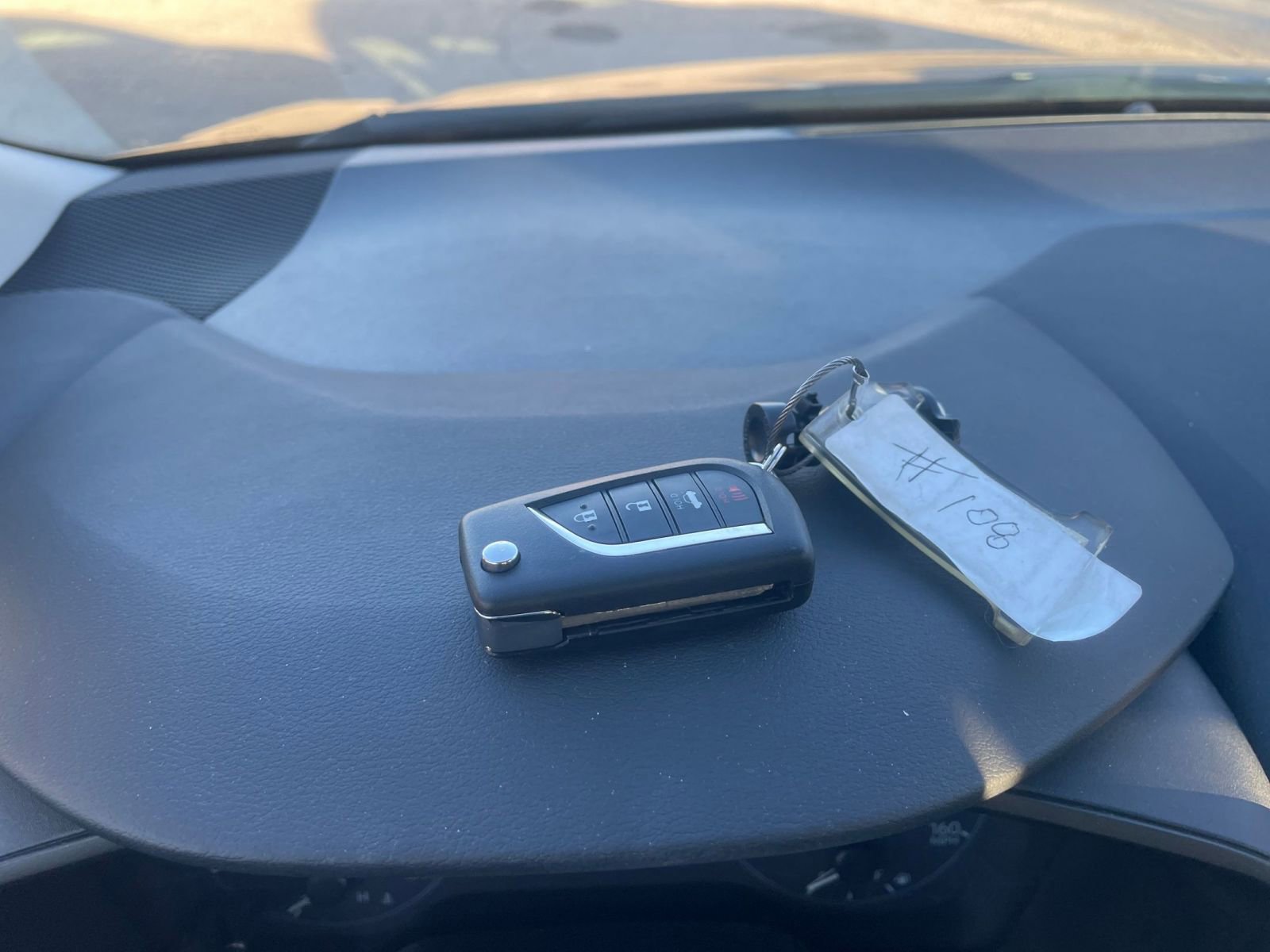 Thumbnail: 2025 Toyota Corolla - 22