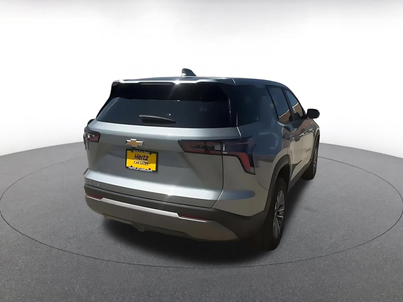 Thumbnail: 2025 Chevrolet Equinox - 14