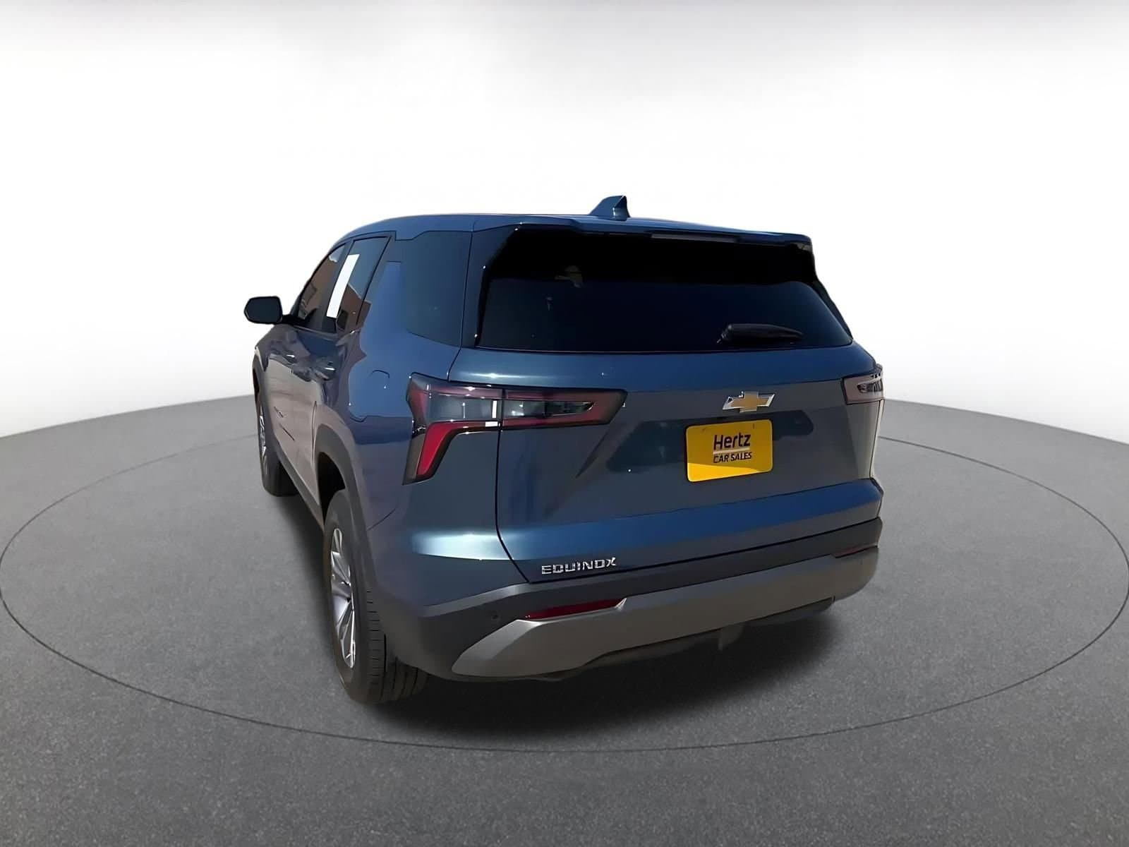 Thumbnail: 2025 Chevrolet Equinox - 11