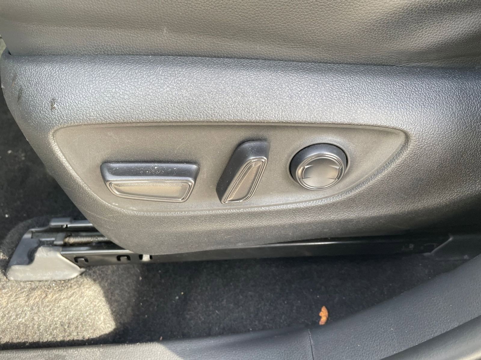 Thumbnail: 2024 Toyota Highlander - 24