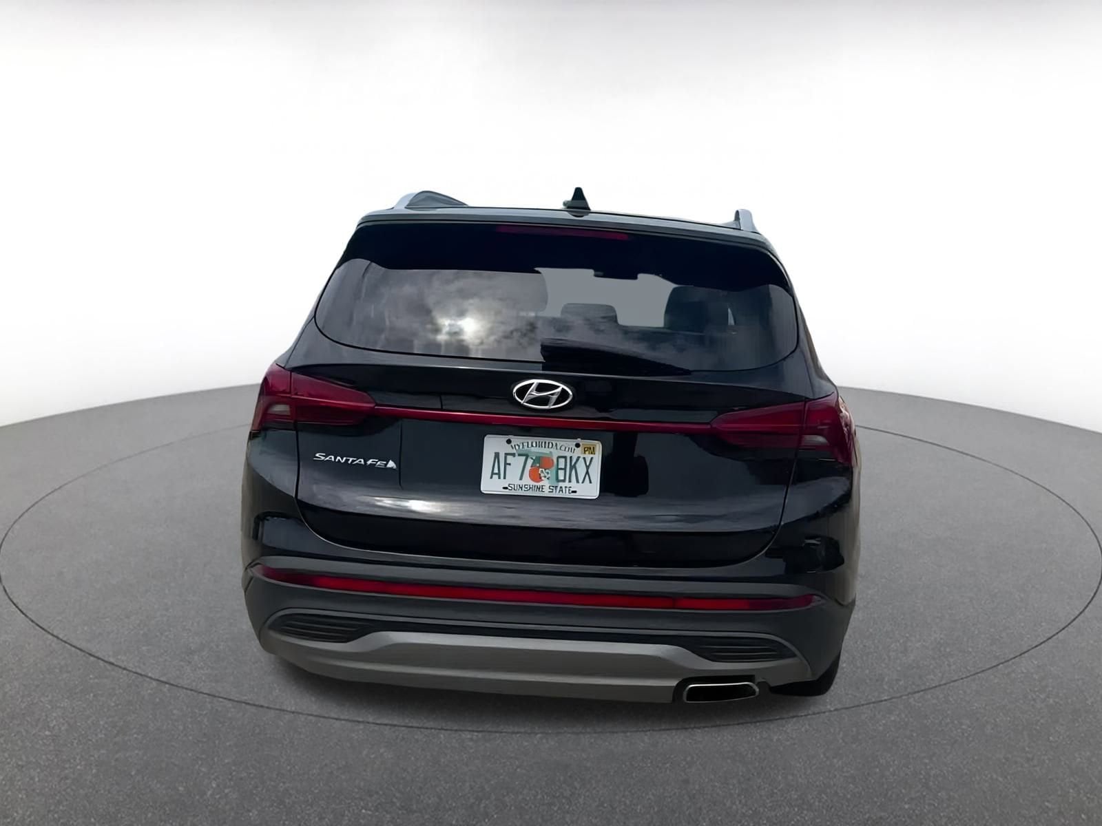 Thumbnail: 2023 Hyundai Santa Fe - 12