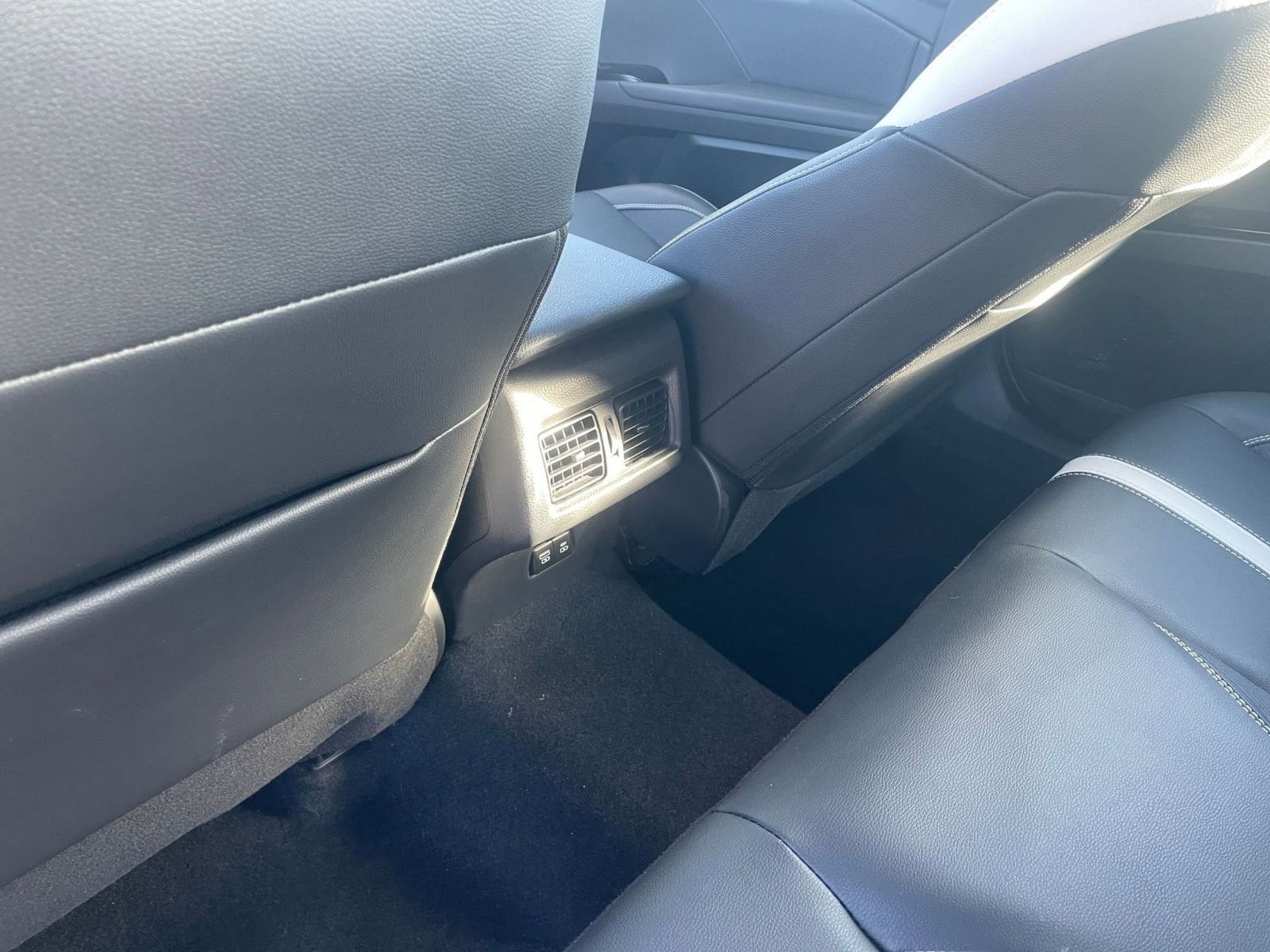 Thumbnail: 2025 Toyota Camry - 23