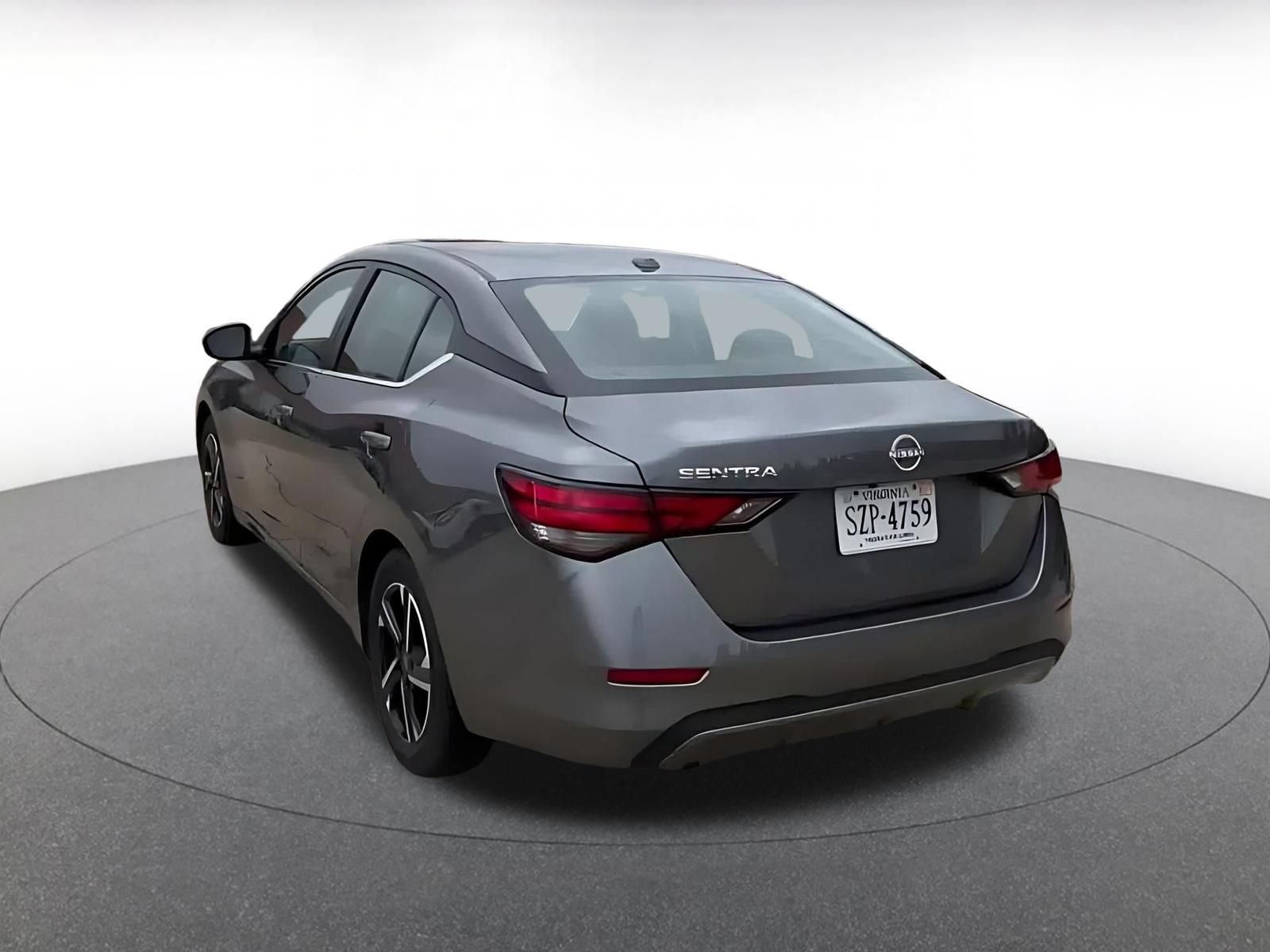 Thumbnail: 2025 Nissan Sentra - 10