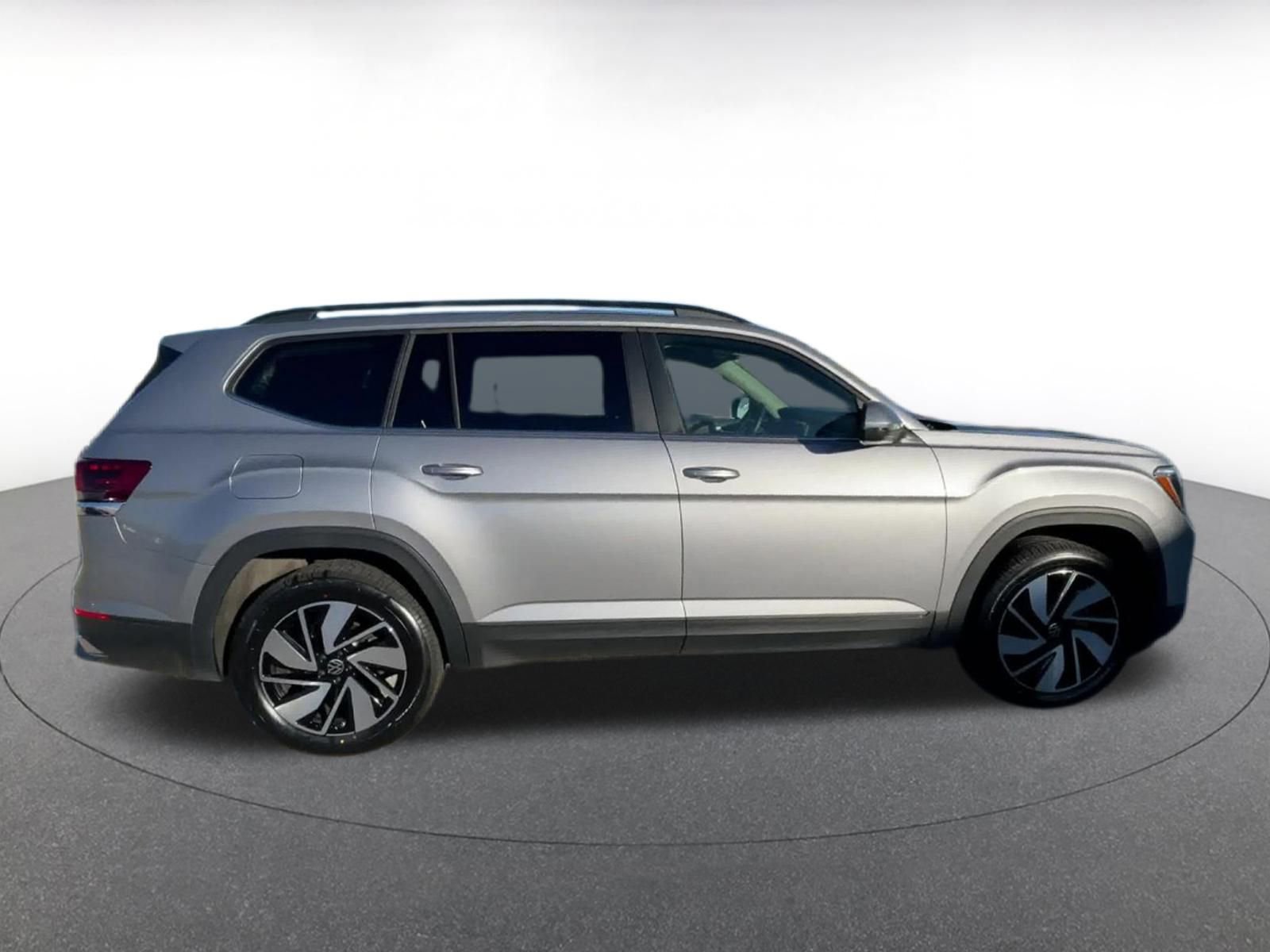Thumbnail: 2025 Volkswagen Atlas - 16