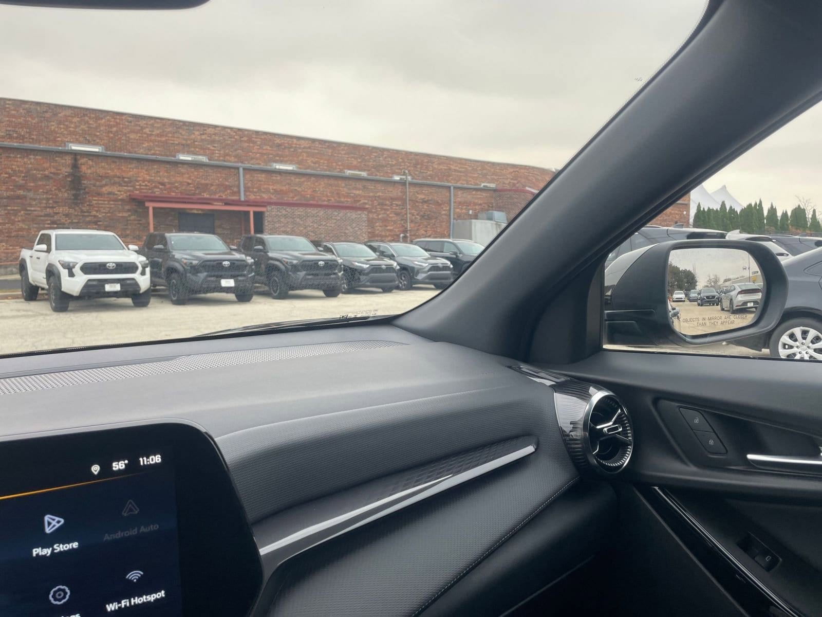 Thumbnail: 2025 Chevrolet Equinox - 35