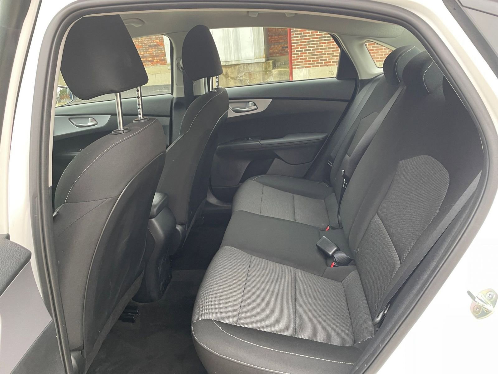 Thumbnail: 2024 Kia Forte - 24