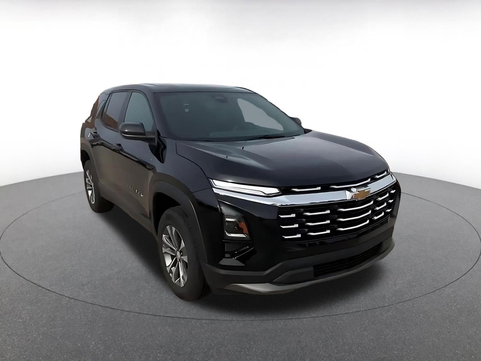 Thumbnail: 2025 Chevrolet Equinox - 3